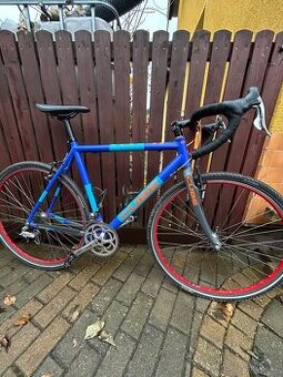 Cyklokros / gravel bike Cube