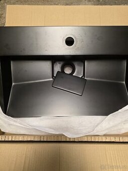 Černé umyvadlo z litého mramoru Cerano,600x370x105mm