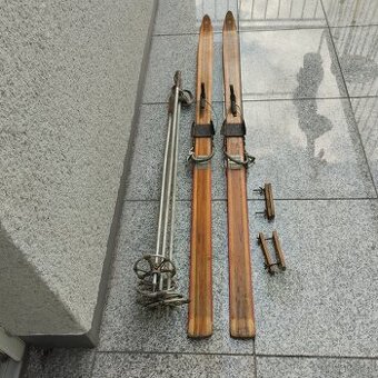 Lyže sjezdové Sport 190cm + hůlky