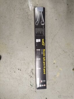 Nosič lyží na auto hakr - 1