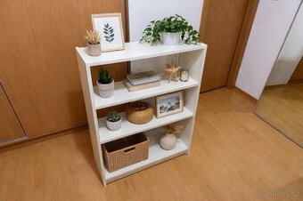 IKEA BILLY knihovna bílá 80x28x106 cm – použitá, bez zad