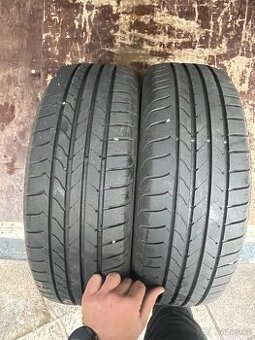 Dvě letní pneu 195/60/15 GoodYear