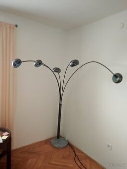 Stojací,oblouková , stmívací lampa