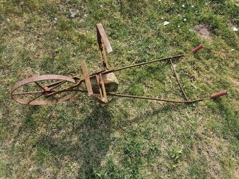 Plečka, zahradní válec