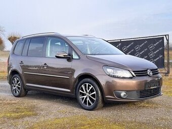 Volkswagen Touran 2.0 TDI Highline DSG WEBASTO