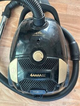 sáčkový vysavač ETA Avanto 1519