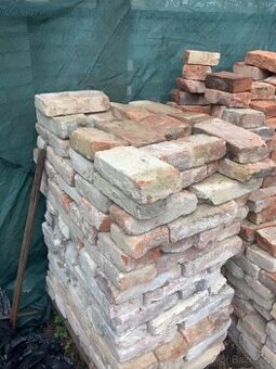 Cihly zdarma za odvoz