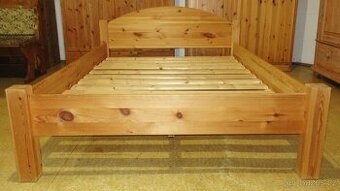 Postel s lamelovým roštem z borovice - celomasiv