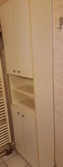 Koupelnová skříňka