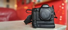 Canon EOS 5D Mark III ( EXP pouze 991)
