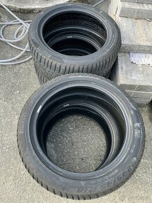 Pirelli sottozero 3  245/45R18 96V M+S zimní pneu