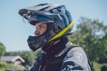 Enduro přilba Bell Husqvarna MX-9 ADV