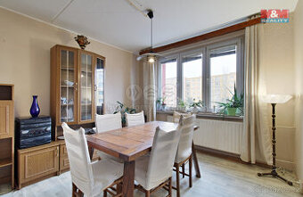 Prodej bytu 4+1, 76 m², Chomutov, ul. Kamenná