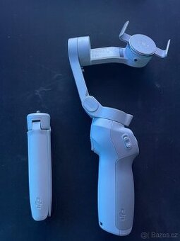 Stabilizátor na mobil DJI OSMO 4 - 1