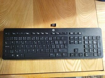 Bezdátová klávesnice HP Wireless Business Slim