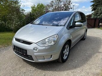 Ford S-Max 2.2TDCI.129KW,Navi,7 Míst,Tažné, 2008