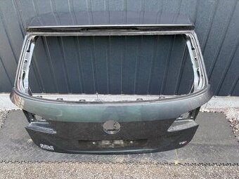 VW Golf Sportsvan páté dveře 510827025AD