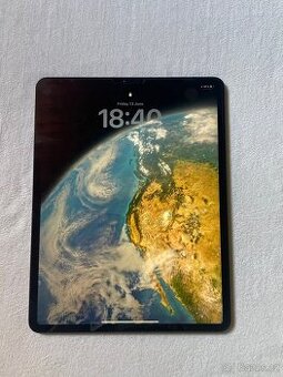 iPad 12.9 (4th generation)