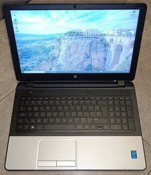 HP 350 G1,i5-4210U,WIN 10,HDD 750GB,RAM 8GB,15.6 palců