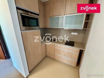 Byt 2+kk vhodný pro studenty – Zlín – Růmy