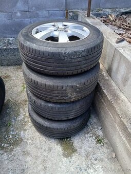 Pneu s disky 195/65 R15