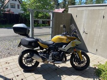 BMW F900 XR 1. majitel 10 tis. Km