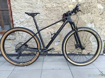 CANYON EXCEED CF SL 6.9 vel "M" karbon