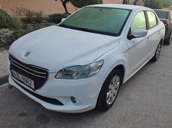 Peugeot 301benzin 1,2 rok 2014 najeto pouze 65000 původ ČR