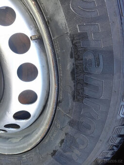 Zimní pneu Hankook 215/65R16C Zátěžové