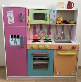 PRODÁM: Kidkraft Big Bright Deluxe kuchyňka 🌟