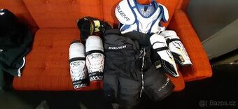 Hokejové kalhoty,  lokty, holeně, hrudník