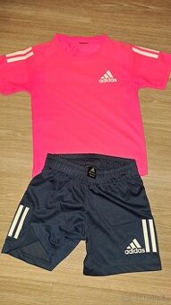 Kraťasy a tričko Addidas
