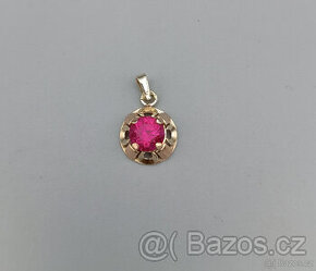 Zlatý přívěsek 1,30g, 9 kt, 375/1000