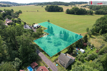 Ideální místo pro Váš dům a zahradu - pozemek 4227 m² v Čerm