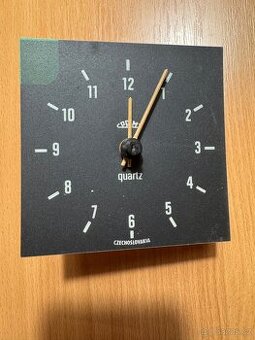 Hodiny analogové Prim Škoda Favorit