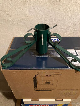 stojan na vánoční stromek