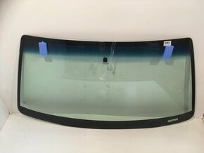 Pontiac Firebird nové čelní okno