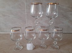 Sklenice na víno, šampus, koňak, likér.