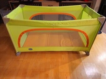 Cestovní postýlka Chicco