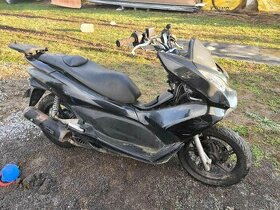 Honda pcx 125 r.v 2010-2014
