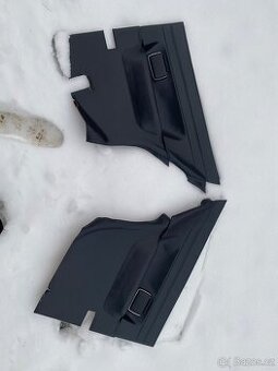 Zadní tapce bmw E21