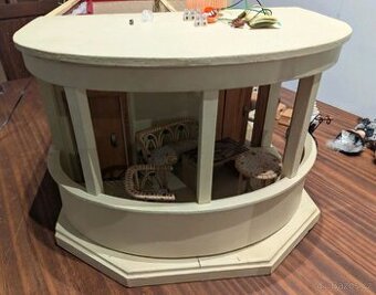 Starožitný domeček pro panenky - 1