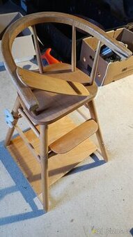 Jídelní židlička