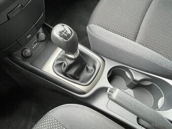 Prodam na náhradní díly Hyundai i30 1.4 80kw 2011