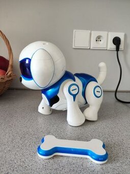 chodící a mluvící pejsek