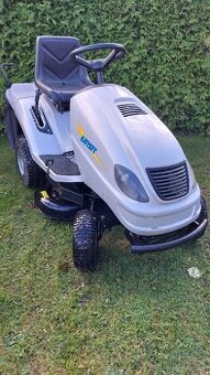 Zahradní traktor Karsit