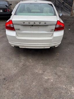 S80 V8 2010 executive