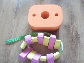 pomůcky na plavání