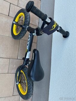 Prodàm dětské unisex odrážedlo