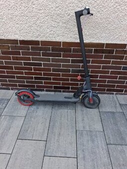 Elektrická kolobežka